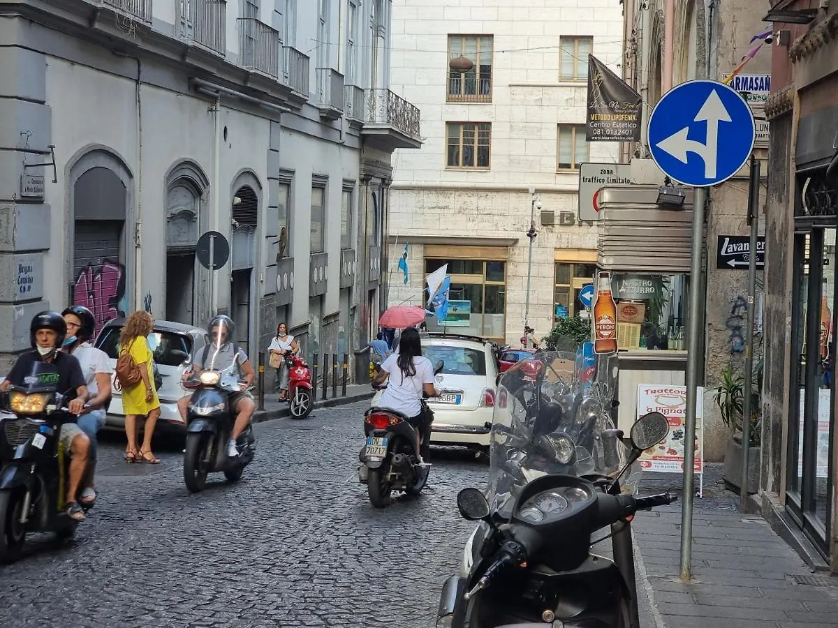 Panto' Apartment 2 Steps To Toledo Street 那不勒斯